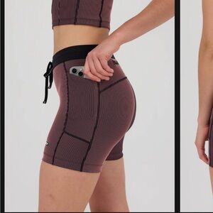 Bandit STRIPED CADENCE™ 5" COMPRESSION - BLACK / MAUVE